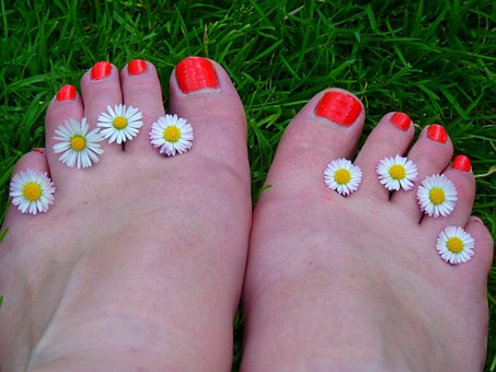 Antifungal Nail Polish on Feet